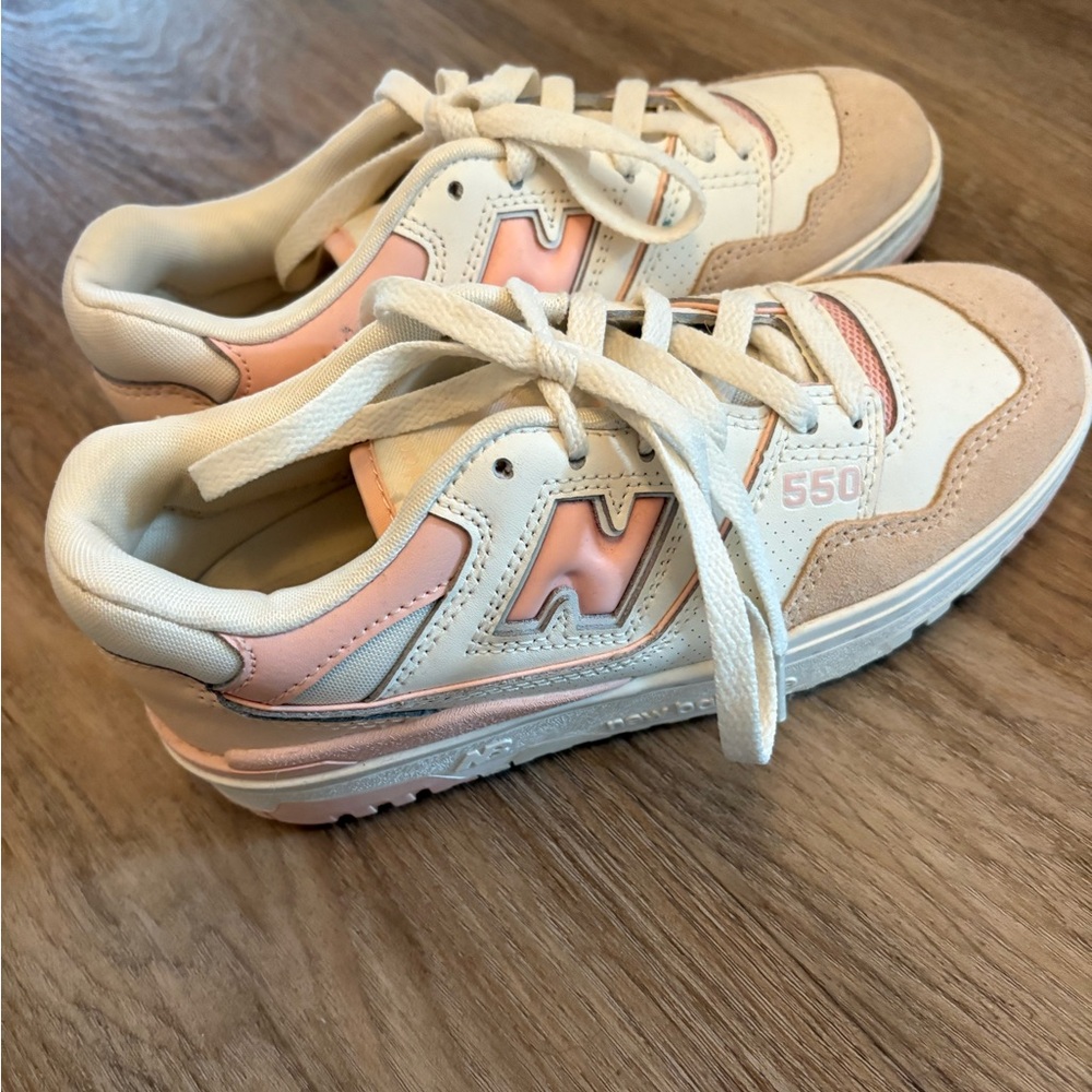 New Balance 550
